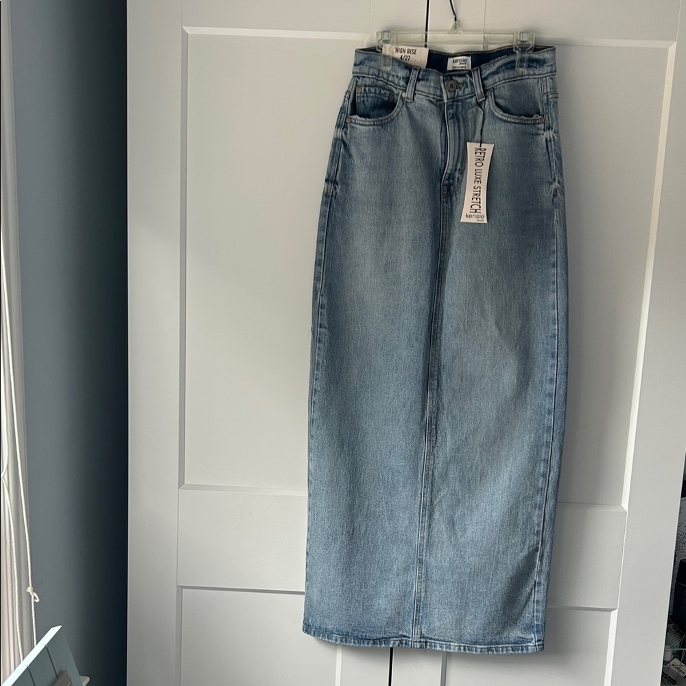 Kensie Jeans High Rise Light Blue Denim Maxi Skirt size 27 new with tags